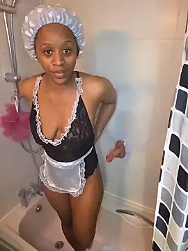 Snapshot of chichi1202 chatting on October 19, 2025, 6:19 pm chichi1202 online show from October 19, 2025, 6:19 pm