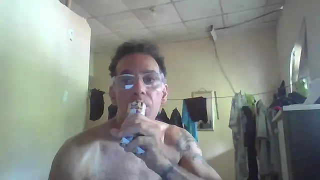CaptainFox online show from July 2, 2026, 4:24 pm