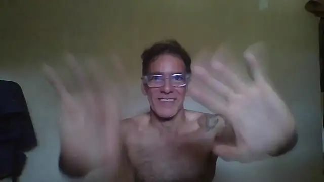 CaptainFox online show from July 18, 2026, 1:04 pm