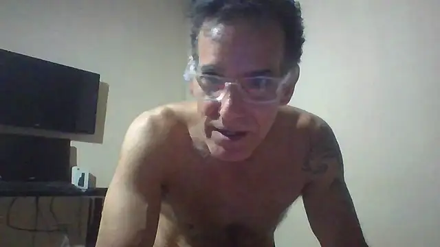 CaptainFox online show from July 28, 2026, 12:18 am