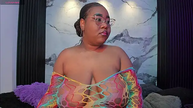 Darnellqueen online show from March 3, 2026, 3:34 am