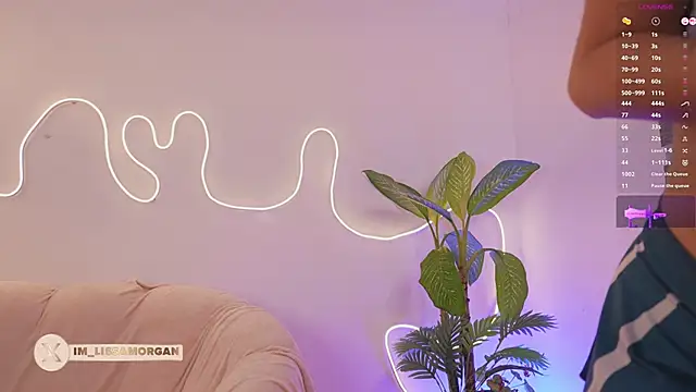 imlissie online show from February 8, 2026, 5:55 am