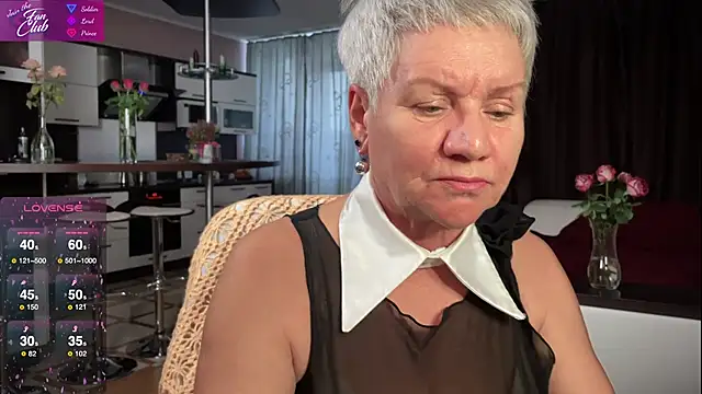 roxana brooks online show from February 25, 2025, 2:11 pm