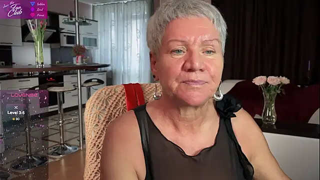 roxana brooks online show from March 7, 2025, 10:02 am