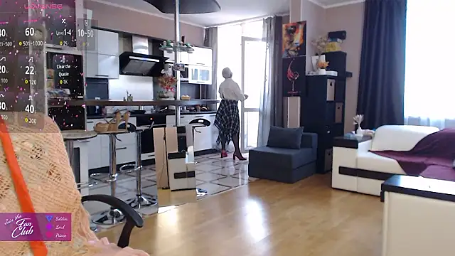 roxana brooks online show from February 18, 2026, 2:24 pm