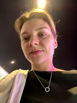 ValenciaShock online show from October 10, 2025, 7:29 am