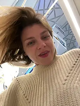 ValenciaShock online show from February 26, 2026, 6:45 am