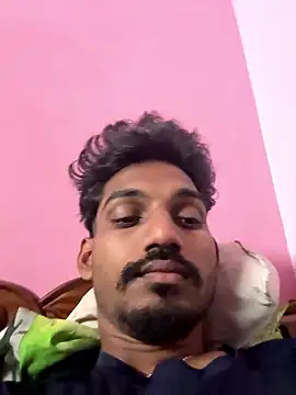 Snapshot of yo19boy chatting on January 9, 2026, 8:39 am yo19boy online show from January 9, 2026, 8:39 am