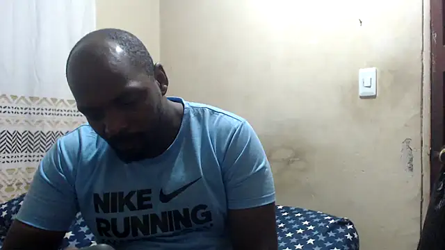 HARLEXBIGCOCK online show from September 30, 2025, 5:23 am