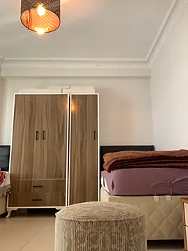 Snapshot of _Playboy_ chatting on October 30, 2025, 9:11 am Playboy online show from October 30, 2025, 9:11 am