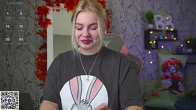 Moon Valkyrie online show from October 14, 2025, 9:10 am