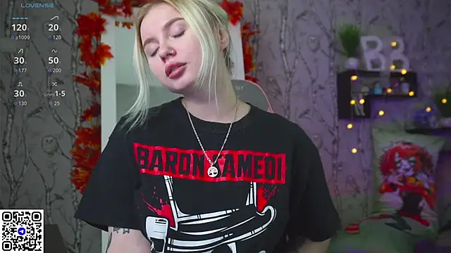 Moon Valkyrie online show from October 19, 2025, 11:22 am