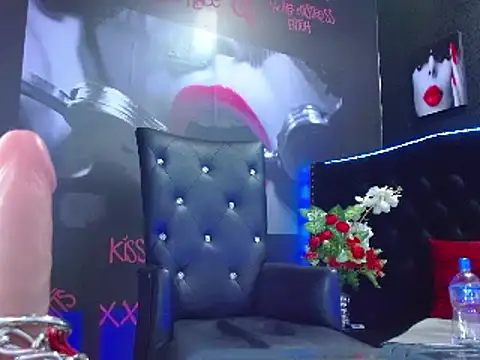 Snapshot of VALERY_MEER chatting on December 5, 2024, 5:50 pm VALERY MEER online show from December 5, 2024, 5:50 pm