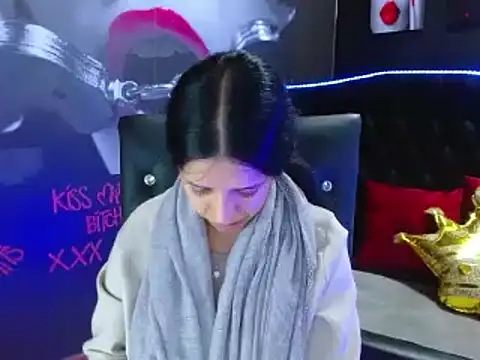 Snapshot of VALERY_MEER chatting on December 9, 2024, 11:47 am VALERY MEER online show from December 9, 2024, 11:47 am