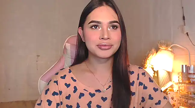 Ashely Lewis online show from February 18, 2025, 11:55 am