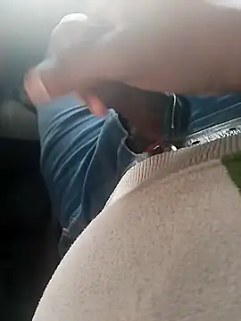 Zakes2222 online show from April 21, 2026, 11:05 am