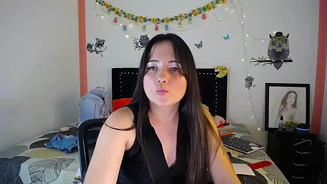 naughty girl 4u online show from March 8, 2025, 12:11 am