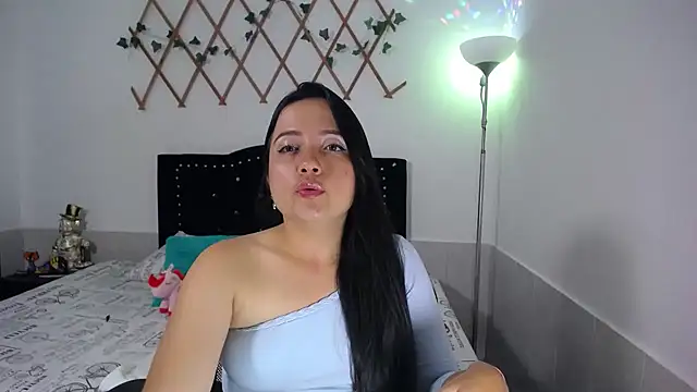 Snapshot of naughty_girl_4u chatting on January 10, 2026, 6:20 pm naughty girl 4u online show from January 10, 2026, 6:20 pm