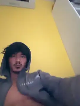 juniiorre online show from December 3, 2025, 2:04 pm