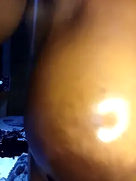 Aaaliyah445 online show from November 22, 2025, 5:45 pm