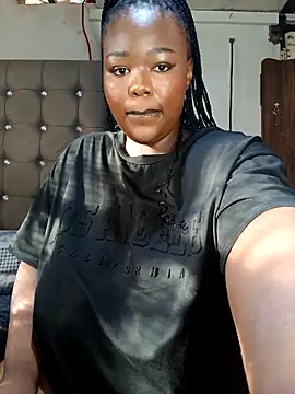 Snapshot of Aaaliyah445 chatting on February 6, 2026, 4:50 am Aaaliyah445 online show from February 6, 2026, 4:50 am