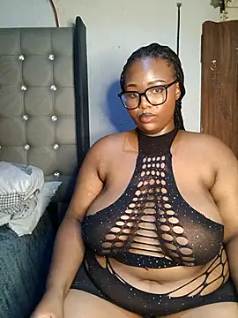 Snapshot of Aaaliyah445 chatting on February 10, 2026, 6:23 pm Aaaliyah445 online show from February 10, 2026, 6:23 pm