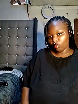 Snapshot of Aaaliyah445 chatting on February 14, 2026, 5:53 pm Aaaliyah445 online show from February 14, 2026, 5:53 pm