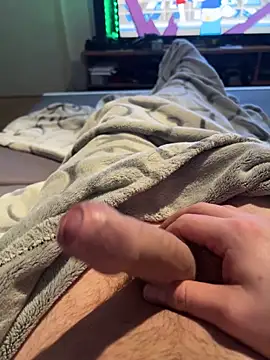 David19932908 online show from February 16, 2025, 8:22 pm