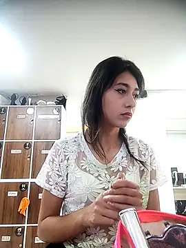 Scarlet wd18 online show from March 14, 2025, 8:38 pm