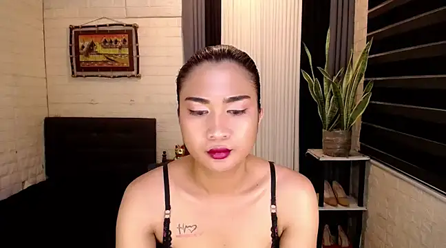 Snapshot of Yesha_harper chatting on January 1, 2025, 5:54 am Yesha harper online show from January 1, 2025, 5:54 am