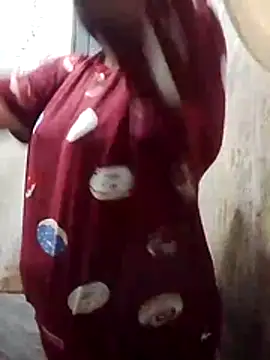 Snapshot of Honeybun25 chatting on March 1, 2026, 10:28 am Honeybun25 online show from March 1, 2026, 10:28 am