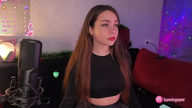 Snapshot of How2Meow chatting on December 22, 2024, 4:48 pm How2Meow online show from December 22, 2024, 4:48 pm