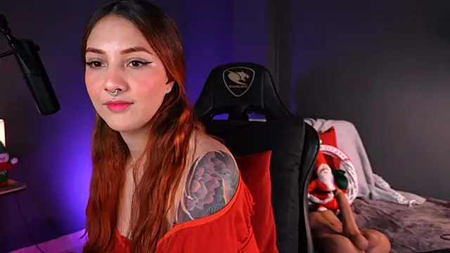 Snapshot of RedJasmine_ chatting on November 21, 2025, 10:19 pm RedJasmine online show from November 21, 2025, 10:19 pm