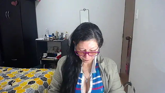 latin49 online show from November 7, 2025, 3:39 am