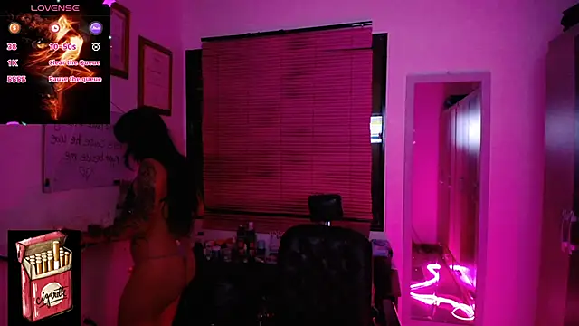 Snapshot of Misslana_wn1 chatting on November 4, 2025, 12:43 am Misslana wn1 online show from November 4, 2025, 12:43 am