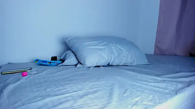 Skarleth69 online show from April 13, 2026, 11:27 am