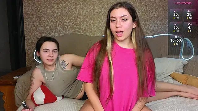 twobabesweet online show from February 14, 2025, 11:10 am