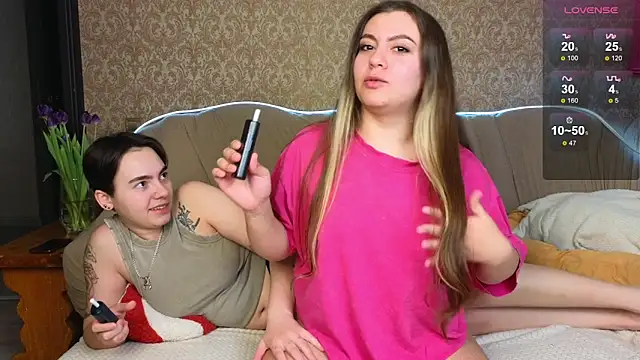 twobabesweet online show from March 11, 2025, 3:59 am