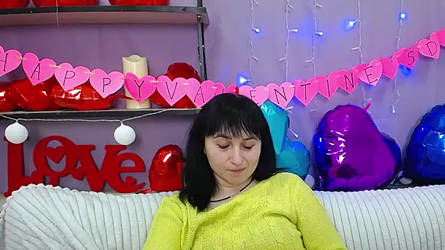 NinaFlawlees online show from February 8, 2025, 5:08 am