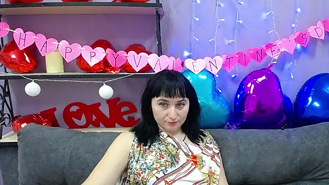 NinaFlawlees online show from February 16, 2025, 5:48 am