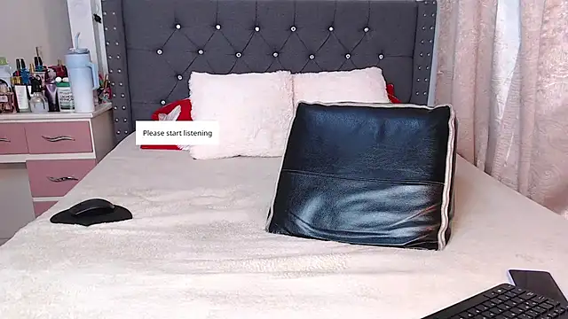 CanndyBrunett online show from February 14, 2026, 8:38 pm