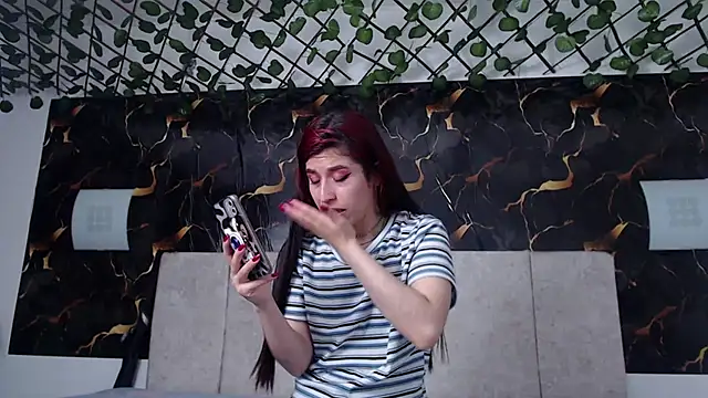 adriscute online show from May 8, 2026, 3:45 am