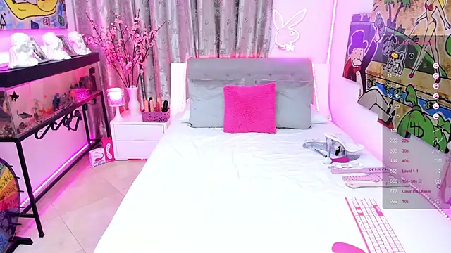 tattooBabyxxx online show from February 7, 2025, 7:49 pm