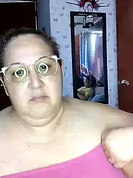 vanessa romero44 online show from January 21, 2025, 7:28 pm