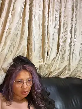 Snapshot of Hathorlove chatting on January 20, 2025, 2:01 am Hathorlove online show from January 20, 2025, 2:01 am