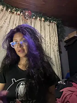 Snapshot of Hathorlove chatting on February 8, 2025, 11:13 pm Hathorlove online show from February 8, 2025, 11:13 pm