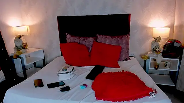 KarlyPrint online show from December 4, 2025, 1:42 pm