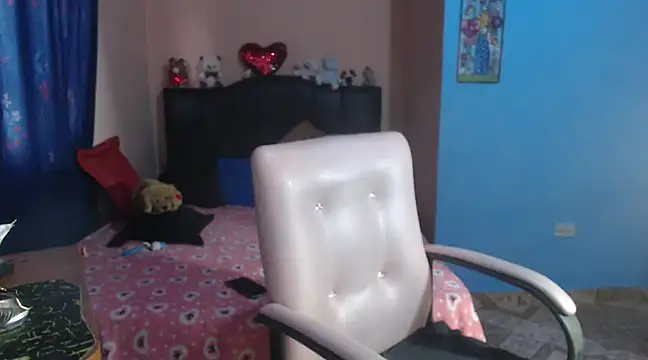 milfeddy  online show from February 10, 2025, 9:25 pm