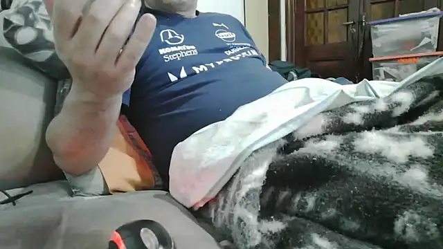 Snapshot of messi_syssy chatting on May 24, 2026, 5:23 am messi syssy online show from May 24, 2026, 5:23 am