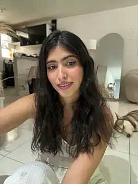 Gaby zahir  online show from March 18, 2025, 3:53 pm